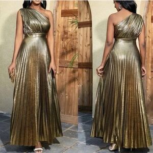 Elegant Gold One-Shoulder Dress